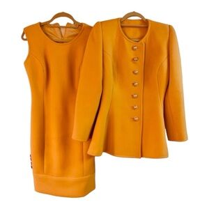 💛🧡💛🧡Elegant two piece🔥 dress suit 🔥sale sale🔥